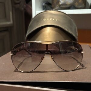 Gucci Gold-Toned Aviator Sunglasses